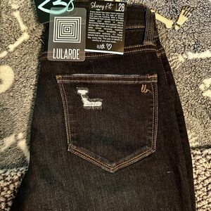 NWT..LuLaRoe Ankle Distressed Skinny Jeans Dark Wash .. sz26